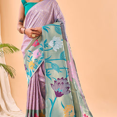 Conflate Lavender Paithani Silk Saree With Lissome Blouse Piece