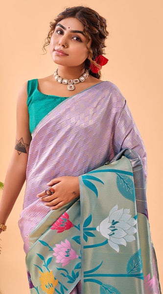 Conflate Lavender Paithani Silk Saree With Lissome Blouse Piece