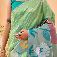 Proficient Parrot Paithani Silk Saree With Opulent Blouse Piece