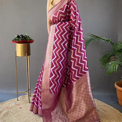 Breathtaking Purple Cotton Silk Saree With Majesty Blouse Piece