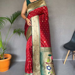 Exuberant Red Paithani Silk Saree With Snazzy Blouse Piece