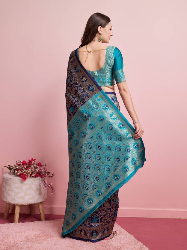 Midnight Majesty: Designer Kanjivaram Silk Saree in Navy Blue & Teal Green