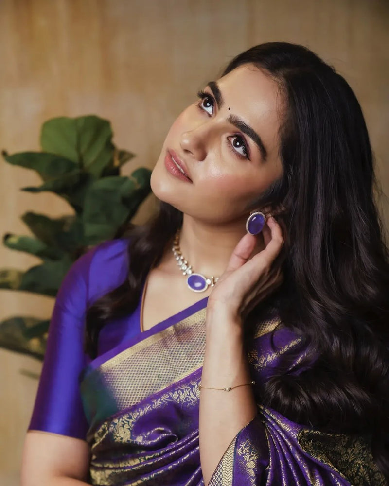 Comely Purple Soft Silk Saree With Evocative Blouse Piece