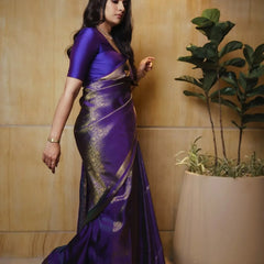 Comely Purple Soft Silk Saree With Evocative Blouse Piece