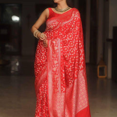 Bewitching Red Soft Silk Saree With Conflate Blouse Piece
