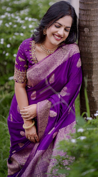 Amazing Purple Soft Silk Saree With Surpassing Blouse Piece