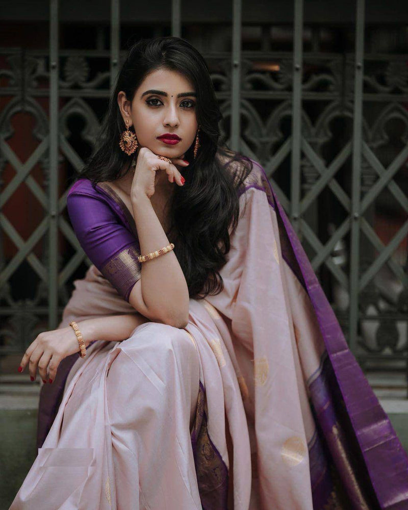 Amazing Off White Kanjivaram Soft Silk Saree With Phenomenal Blouse Piece