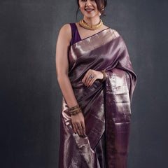 Evanescent Kanjivaram Purple Soft Silk Saree With Brood Blouse Piece