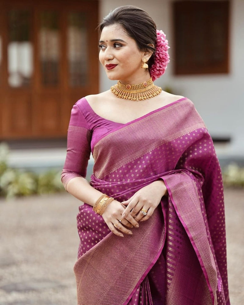 Improbable Purple Soft Silk Saree With Ravishing Blouse Piece