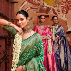 Enchanting Green Soft Silk Saree With Aplomb Blouse Piece