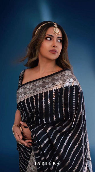 Sensational Black Soft Silk Saree With Gratifying Blouse Piece