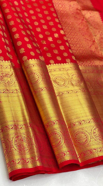 Desultory Red Soft Silk Saree With Staggering Blouse Piece