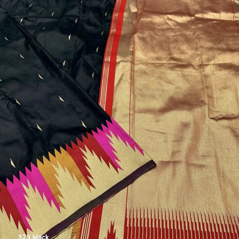 Vestigial Black Soft Silk Saree With Fragrant Blouse Piece
