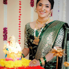 Ravishing Dark Green Soft Silk Saree With Girlish Blouse Piece