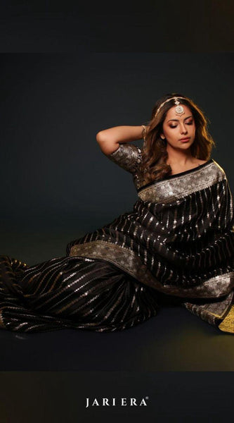 Sensational Black Soft Silk Saree With Gratifying Blouse Piece