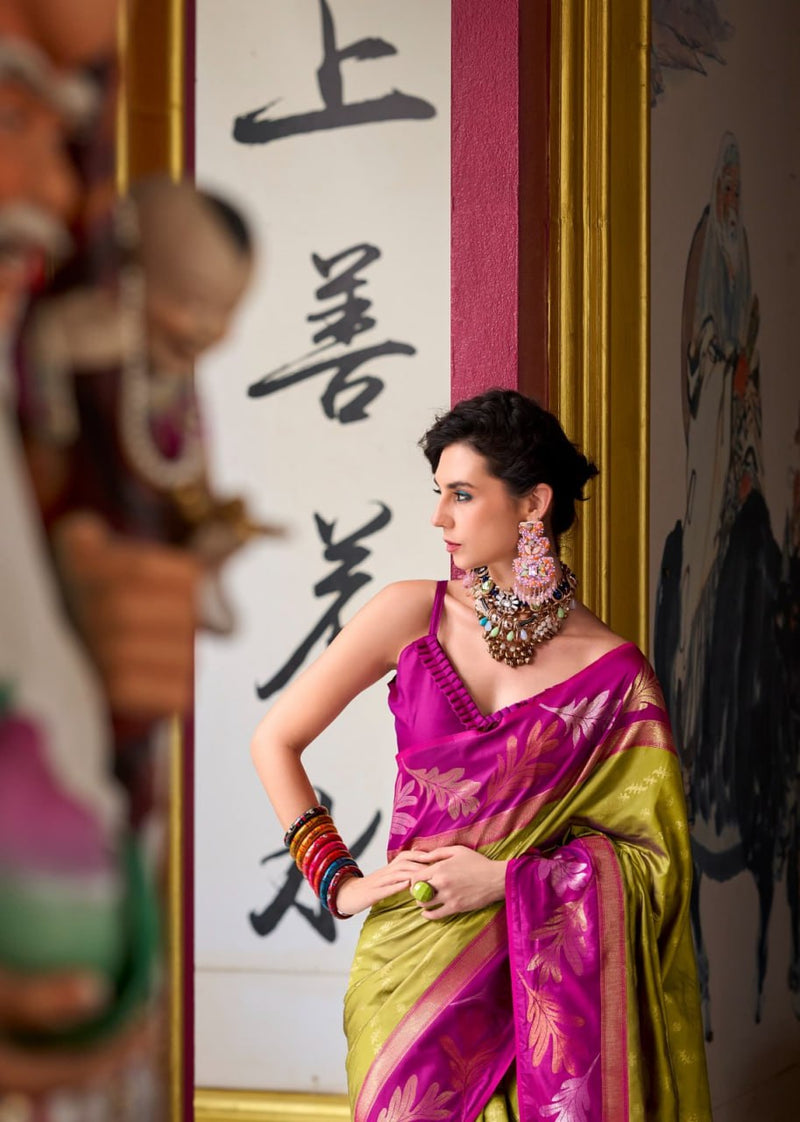 Desiring Pista-Rama Soft Silk Saree With Blissful Blouse Piece