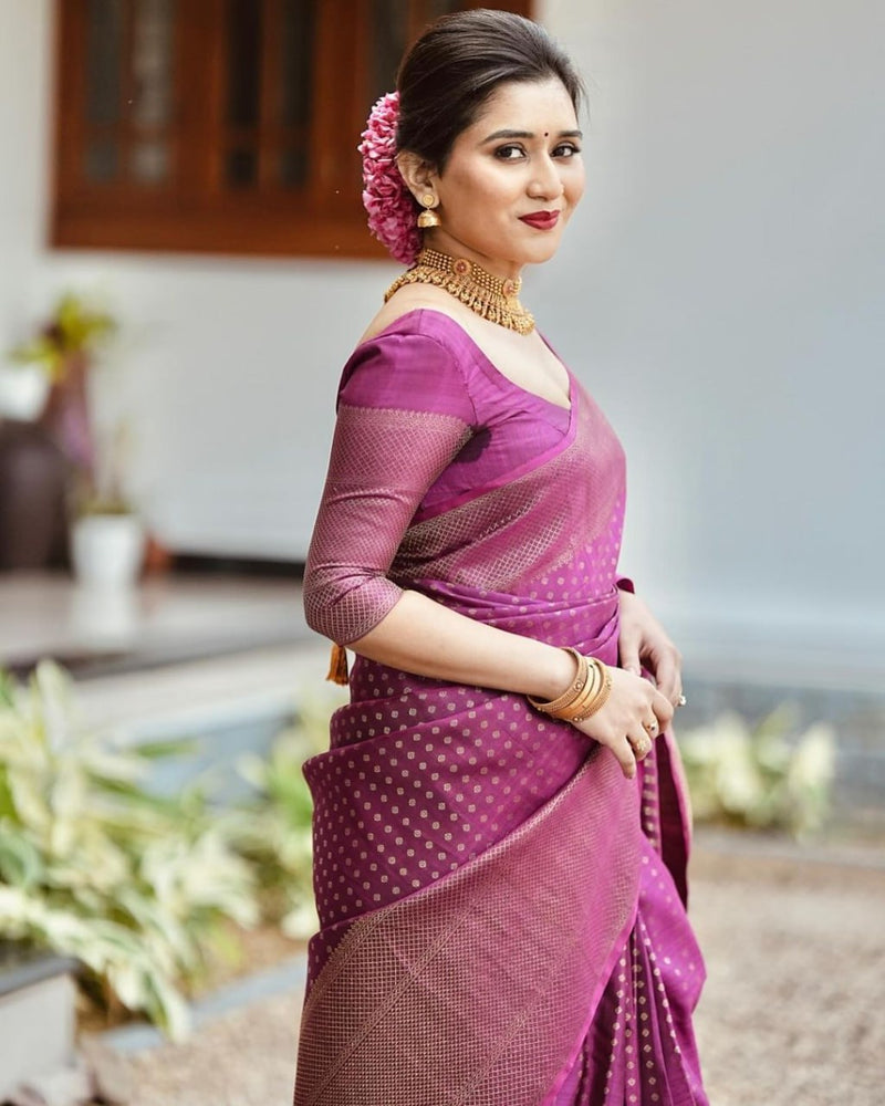 Improbable Purple Soft Silk Saree With Ravishing Blouse Piece