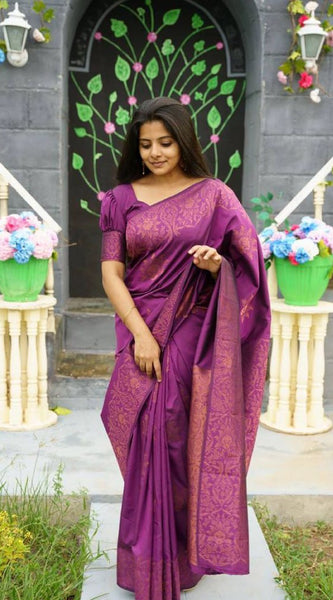 Ephemeral Purple Soft Silk Saree With Excellent Blouse Piece