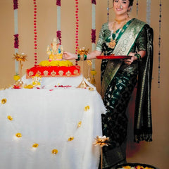 Ravishing Dark Green Soft Silk Saree With Girlish Blouse Piece