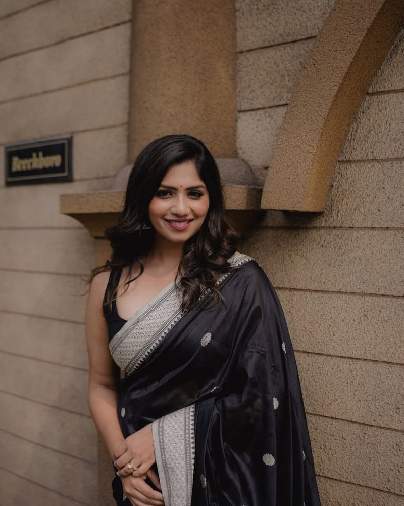 Assemblage Black Soft Silk Saree With Ebullience Blouse Piece