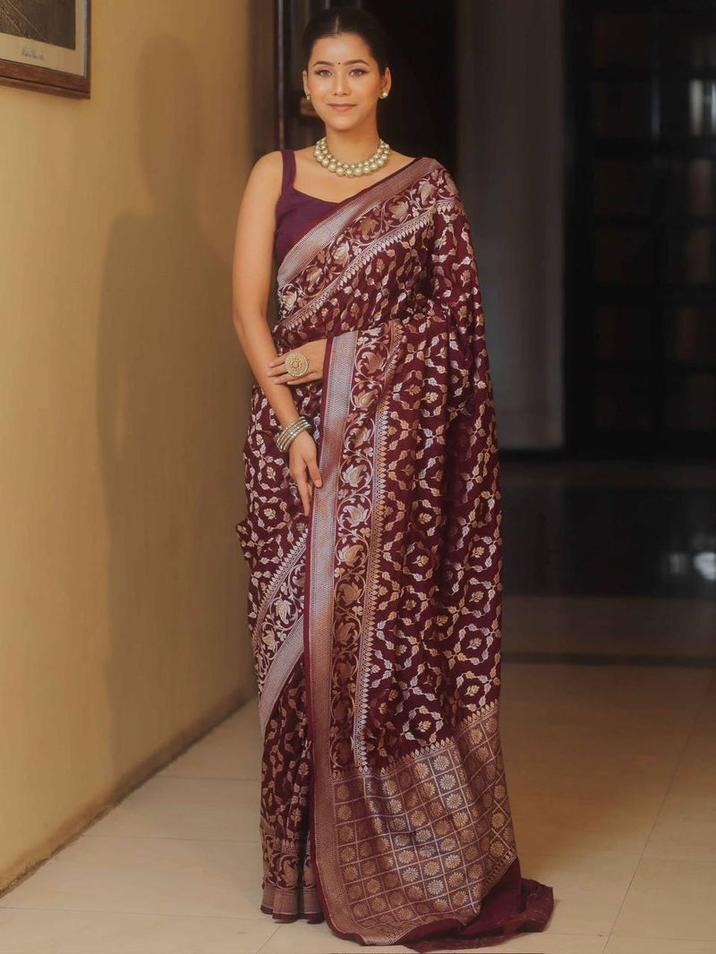 Bewitching Red Soft Silk Saree With Conflate Blouse Piece