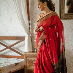 Blooming Red Cotton Silk Saree With Wonderful Blouse Piece